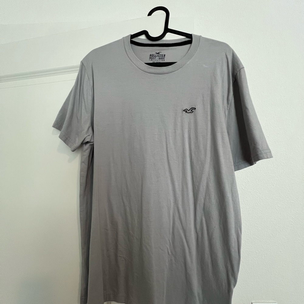 Hollister Gray Short Sleeve Tee Casual Crew Neck